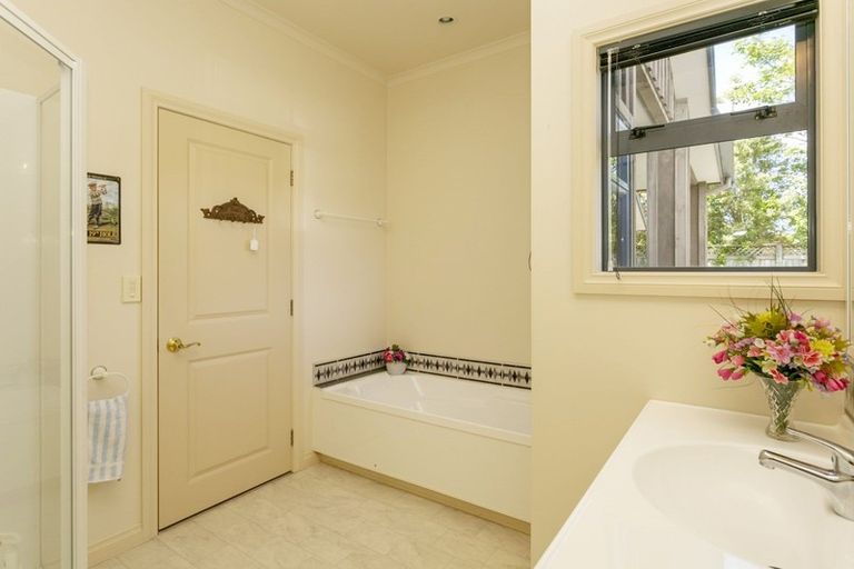 Photo of property in 2/22 Ngamotu Road, Taupo, 3330