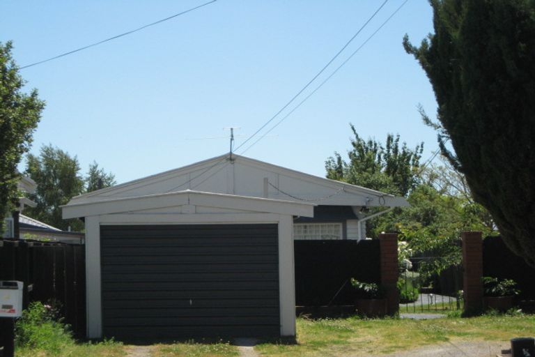 Photo of property in 45 Medway Street, Richmond, Christchurch, 8013