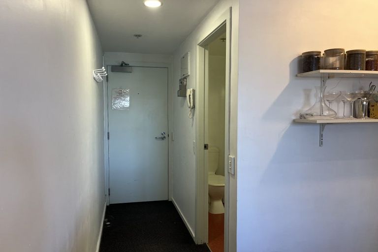 Photo of property in Orange Apartments/victoria Centr, 705/169 The Terrace, Wellington Central, Wellington, 6011