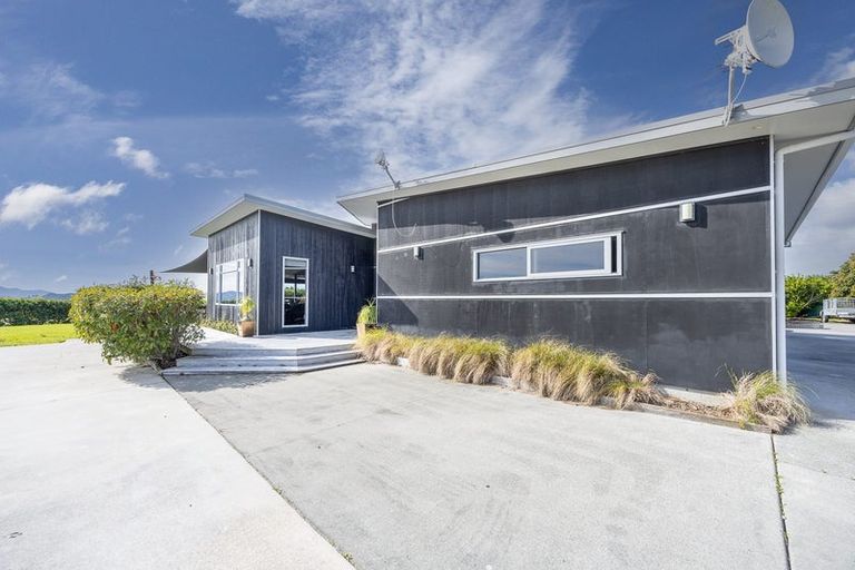 Photo of property in 141 Arapohue Road, Turiwiri, Dargaville, 0374