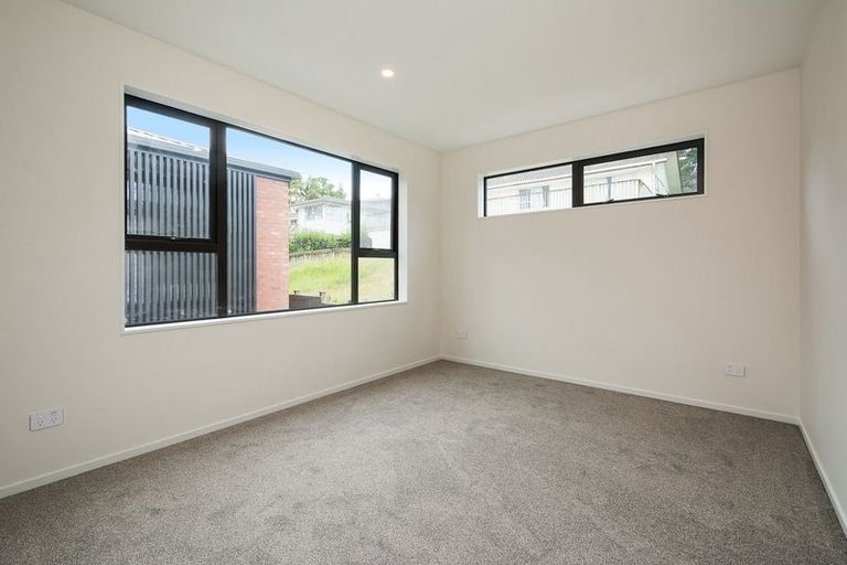 Photo of property in 71 Salamanca Road, Sunnynook, Auckland, 0620