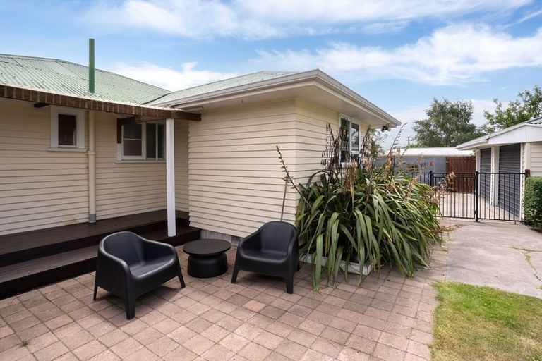 Photo of property in 40 Vancouver Crescent, Wainoni, Christchurch, 8061