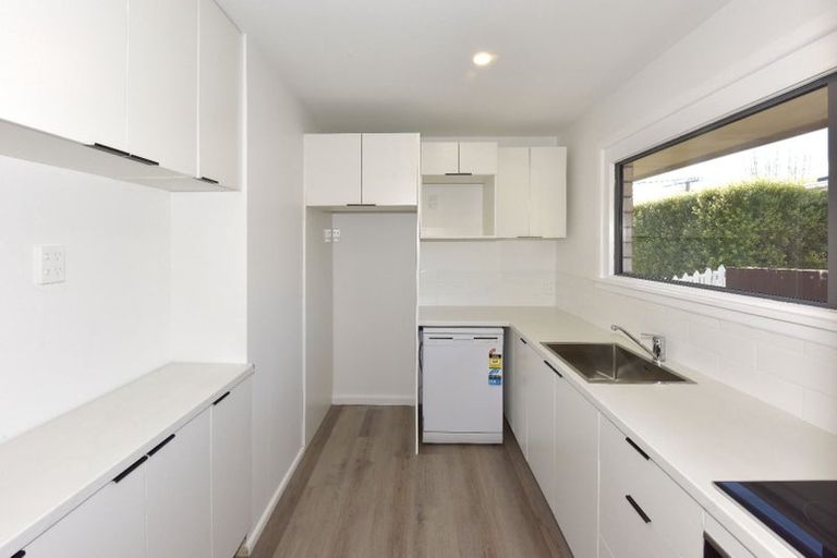 Photo of property in 34 Wingate Street, Redwood, Christchurch, 8051