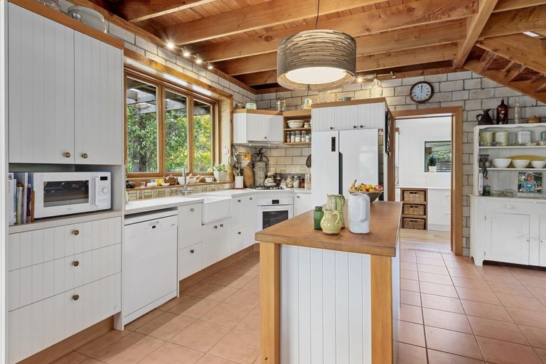 Photo of property in 45 Clapham Road, Whareora, Whangarei, 0175