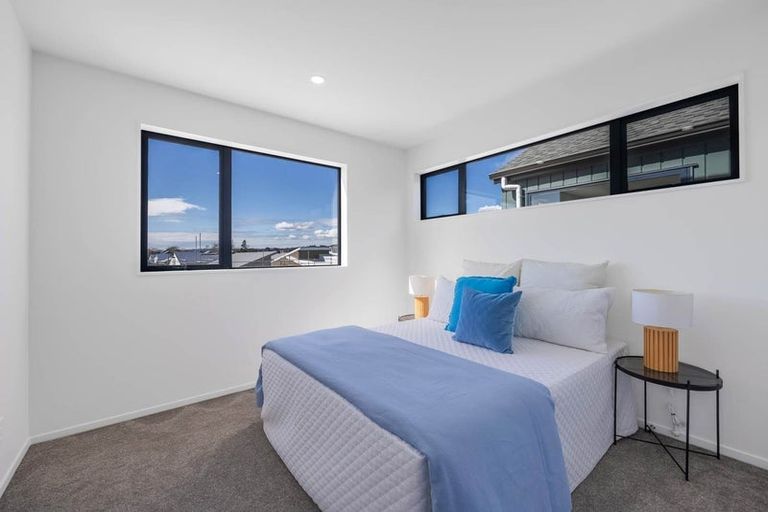 Photo of property in 21 John Gray Street, Papakura, 2110