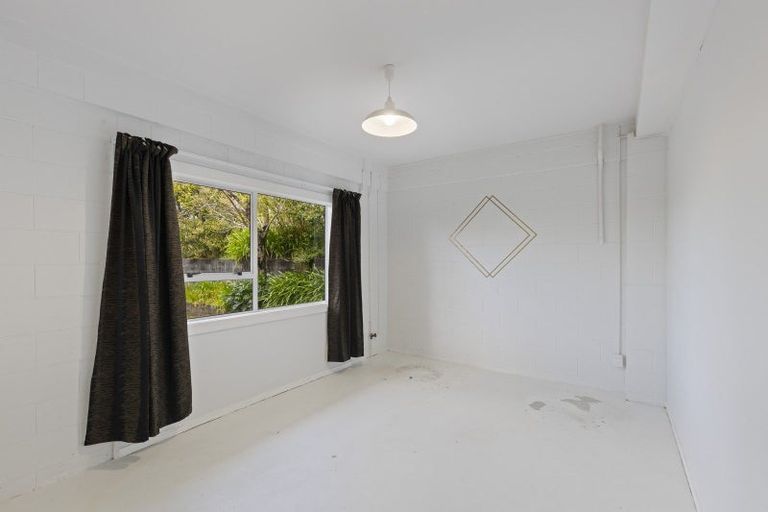 Photo of property in 68 Fernleigh Street, Frankleigh Park, New Plymouth, 4310