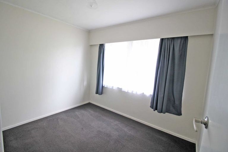 Photo of property in 2 Terence Street, Fairview Downs, Hamilton, 3214
