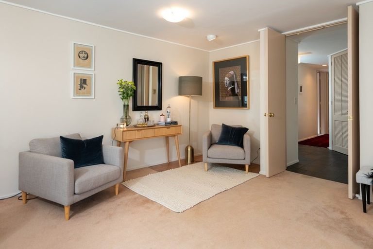 Photo of property in Highwic, 32u9 Hobson Street, Thorndon, Wellington, 6011