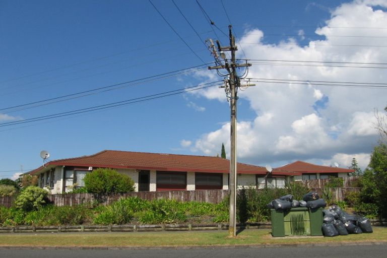 Photo of property in 10/60 Nikau Street, New Lynn, Auckland, 0600