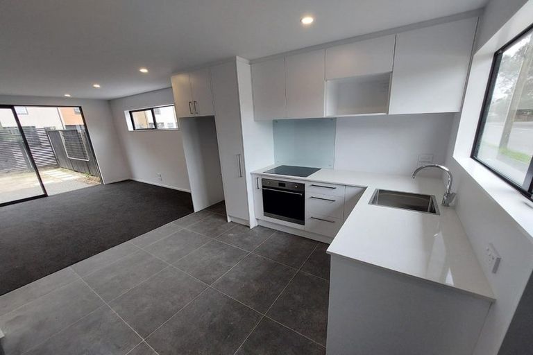 Photo of property in 3/6 Trent Street, Linwood, Christchurch, 8011