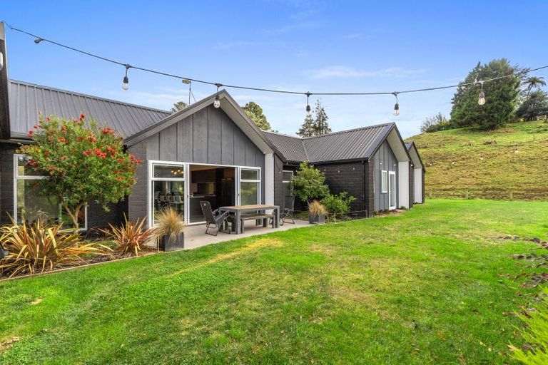 Photo of property in 13 Tari Road, Pukeatua, 3880