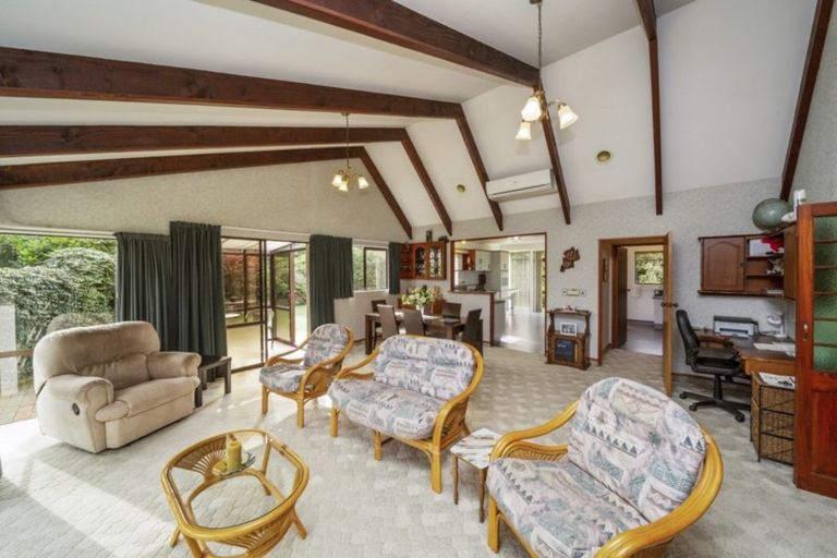 Photo of property in 73 Cressida Avenue, Stratford, 4332