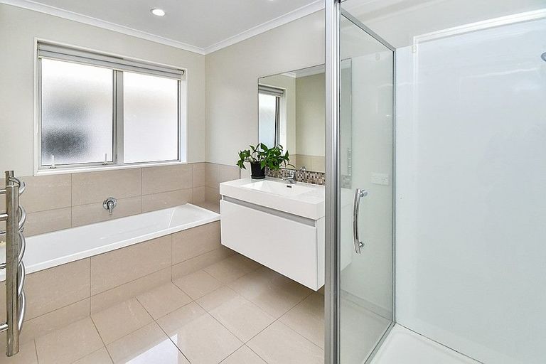 Photo of property in 17 Mohua Avenue, Takanini, 2112