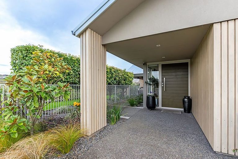 Photo of property in 299 Carmichael Road, Brookfield, Tauranga, 3110