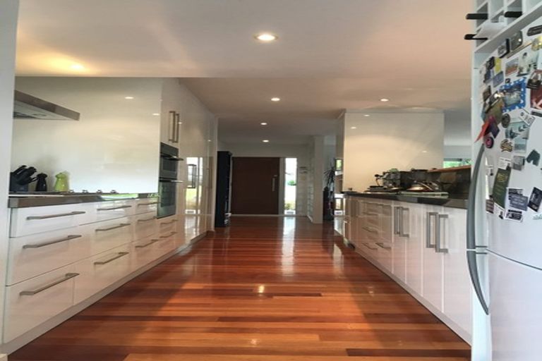 Photo of property in 157 Campbell Street, Karori, Wellington, 6012