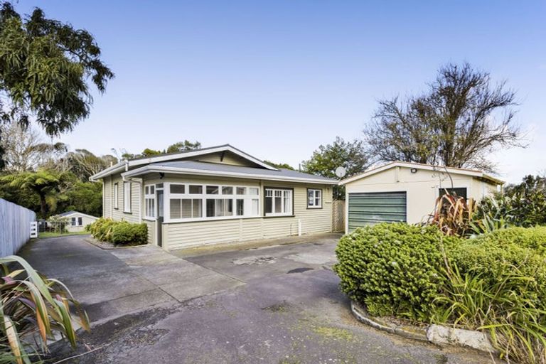 Photo of property in 63 Gladstone Street, Hawera, 4610