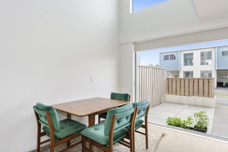 Photo of property in 31 Reynolds Place, Papamoa Beach, Papamoa, 3118