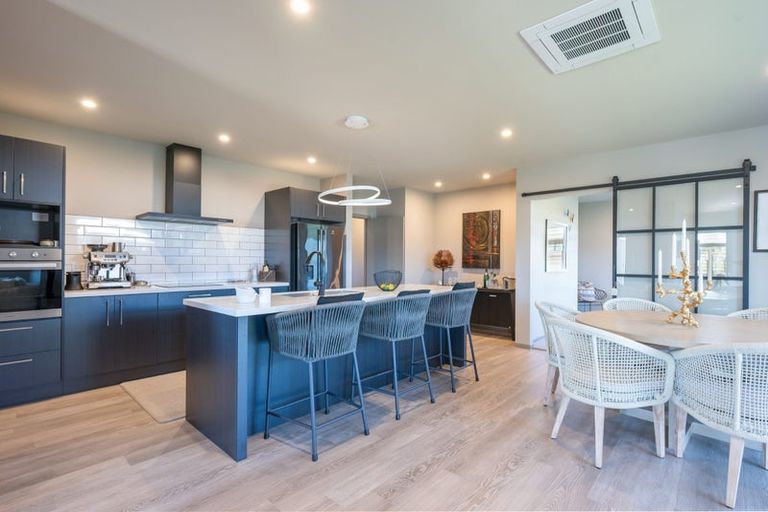 Photo of property in 12 Wakanini Place, Mapua, 7005