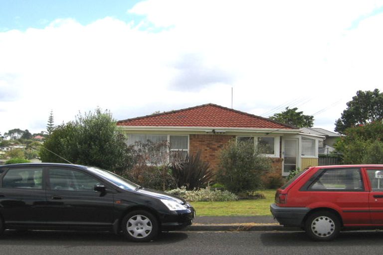 Photo of property in 3/3 Marsh Avenue, Forrest Hill, Auckland, 0620