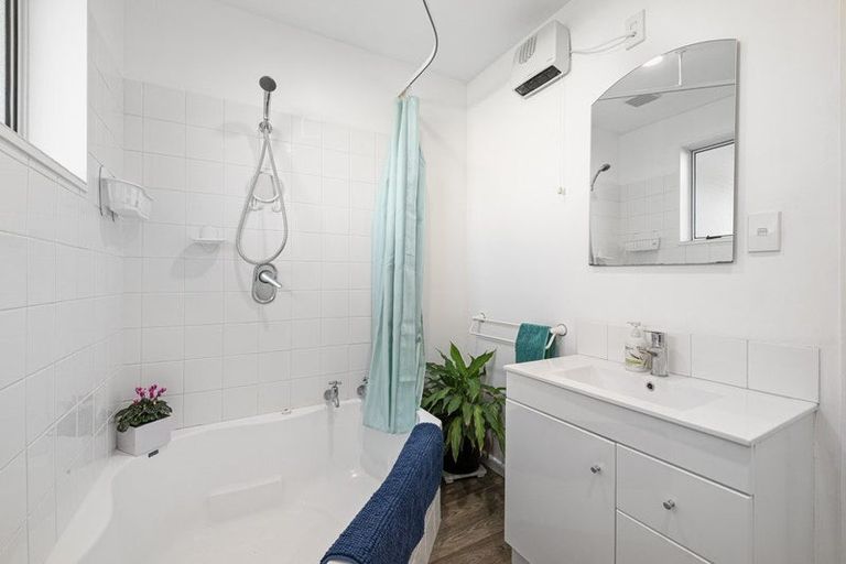 Photo of property in 42 Aintree Street, Bishopdale, Christchurch, 8051