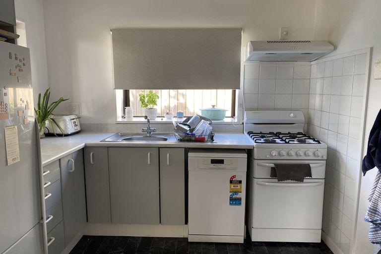 Photo of property in 67f1 Hector Street, Seatoun, Wellington, 6022