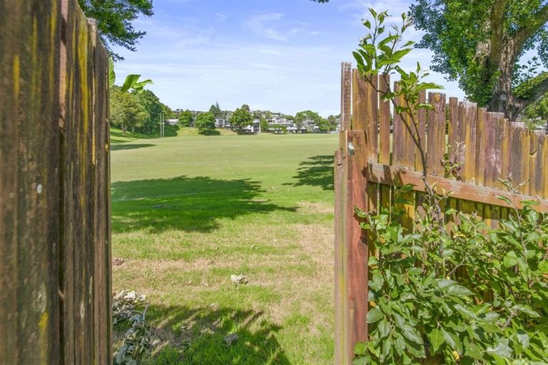 Photo of property in 8 Crombie Street, Bellevue, Tauranga, 3110
