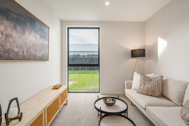Photo of property in 18 Burkett Street, Marshland, 8051