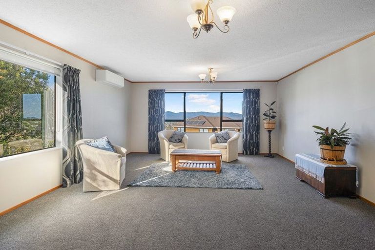 Photo of property in 3 Ramphal Terrace, Khandallah, Wellington, 6035