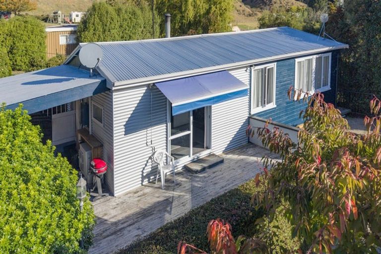 Photo of property in 3 Forresters Road, Hurunui, Hawarden, 7385