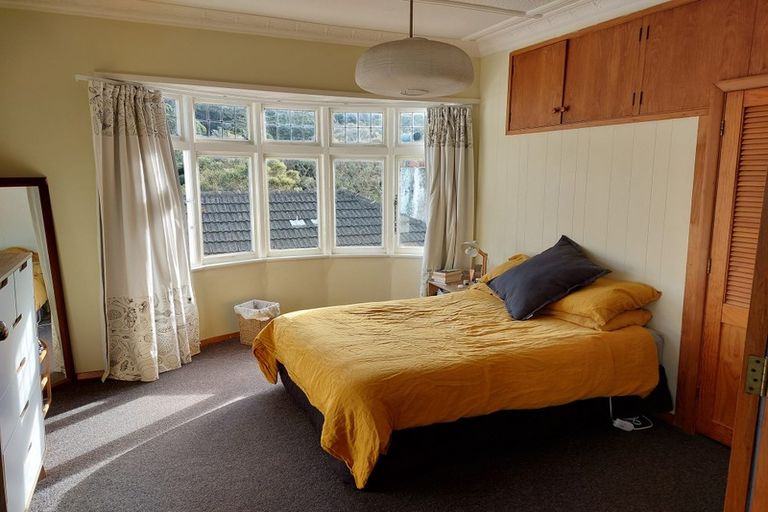 Photo of property in 76 Mcalpine Avenue, Mount Cook, Wellington, 6011