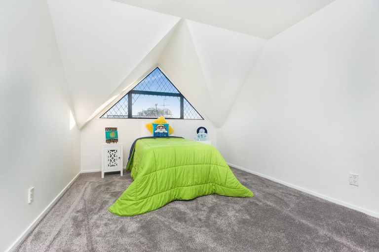 Photo of property in 2/57 Hoteo Avenue, Papatoetoe, Auckland, 2025