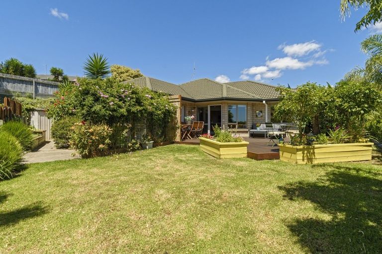 Photo of property in 74 Orion Drive, Welcome Bay, Tauranga, 3112