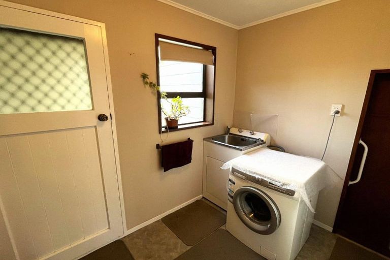 Photo of property in 19 Sandstrom Grove, Feilding, 4702