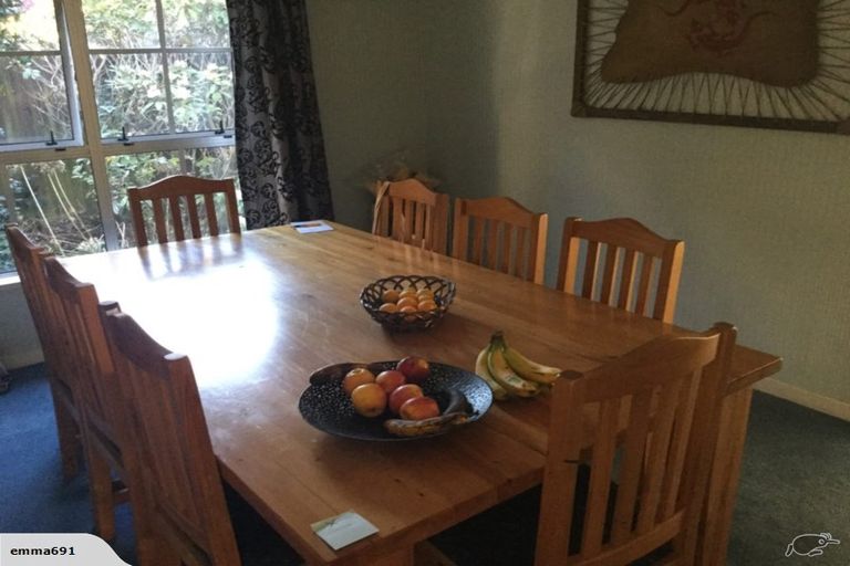 Photo of property in 8 Stormont Place, Avonhead, Christchurch, 8042