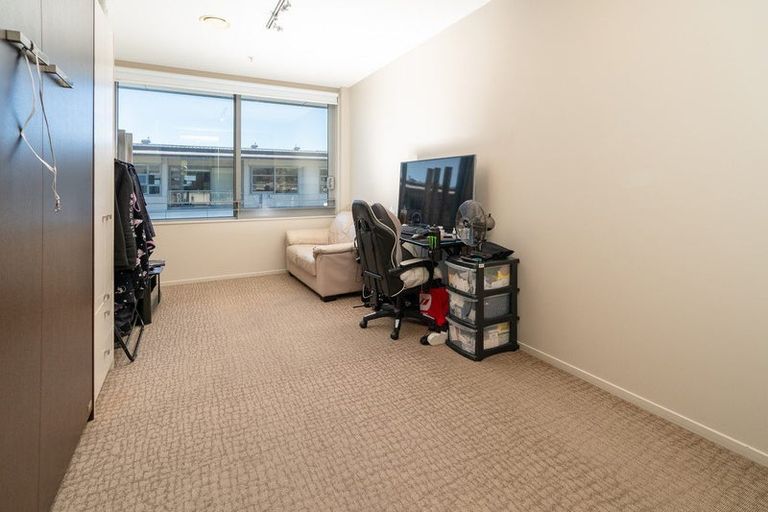 Photo of property in Revolucion Apartments, 404/28s Torrens Terrace, Mount Cook, Wellington, 6011