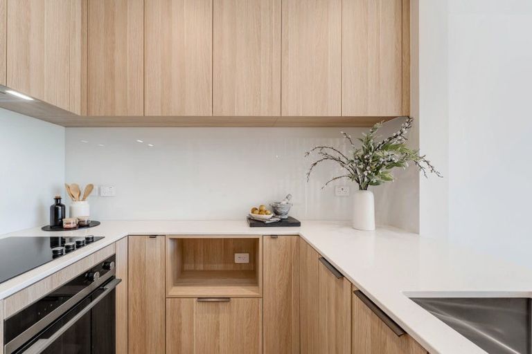 Photo of property in 32 Moore Street, Howick, Auckland, 2014
