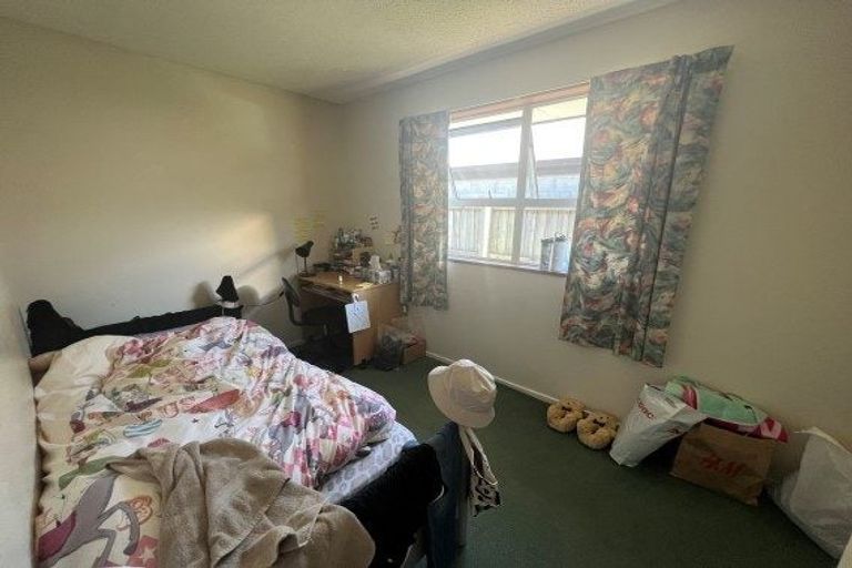 Photo of property in 27 Peverel Street, Riccarton, Christchurch, 8041