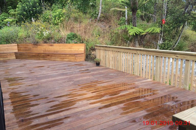 Photo of property in 168a Scenic Drive, Titirangi, Auckland, 0604