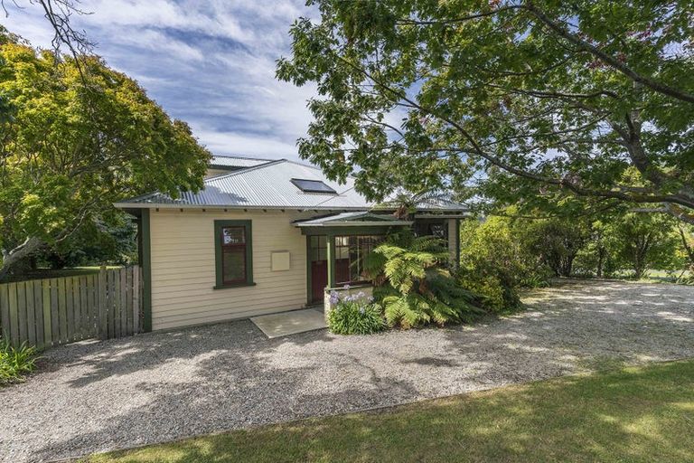 Photo of property in 24 Mount Street, Wakari, Dunedin, 9010