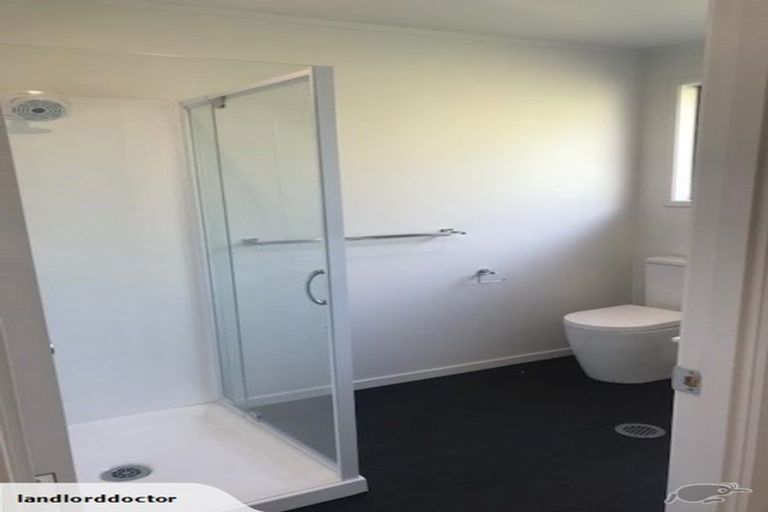 Photo of property in 13 Lendenfeld Drive, Papatoetoe, Auckland, 2025
