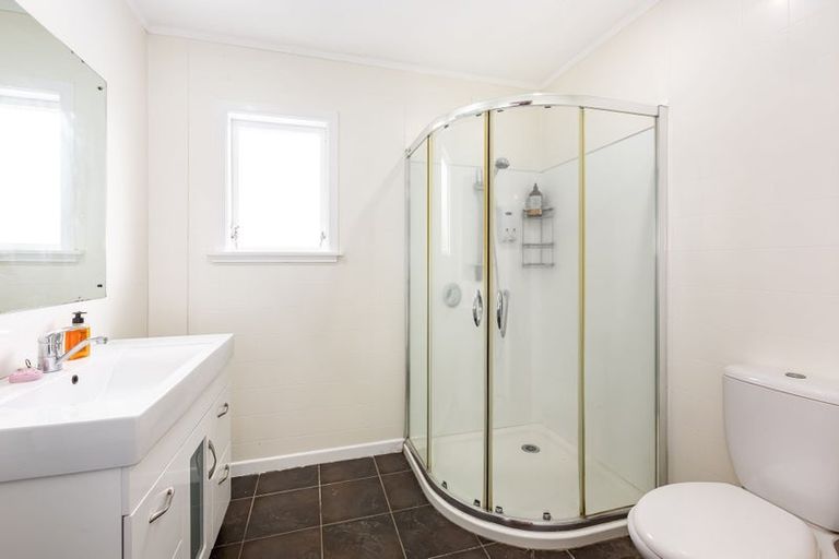 Photo of property in 51 Russell Road, Wainuiomata, Lower Hutt, 5014