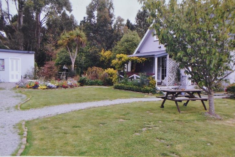Photo of property in 19 Ord Street, Herbert, Oamaru, 9495