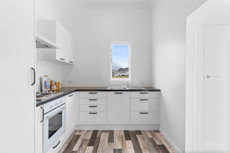 Photo of property in 4 Pharazyn Street, Gonville, Whanganui, 4500