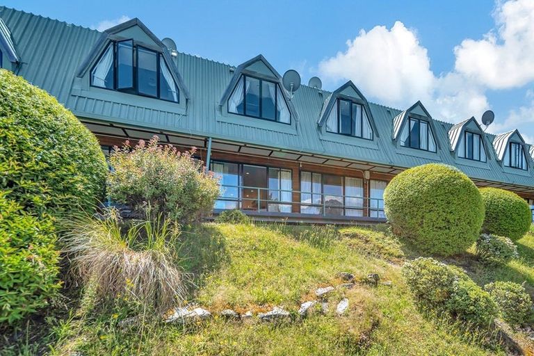 Photo of property in Goldridge Apartments, 21/43 Goldridge Way, Queenstown, 9300