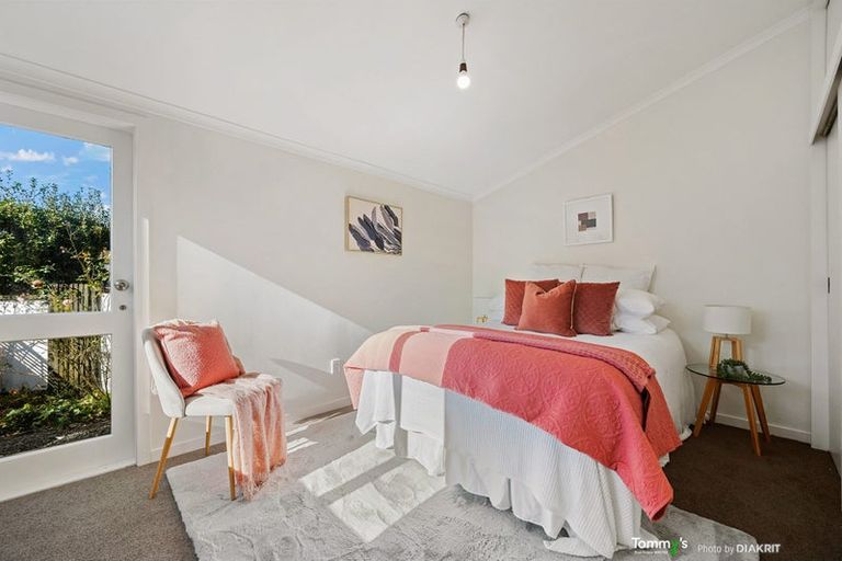 Photo of property in 23f3 Box Hill, Khandallah, Wellington, 6035