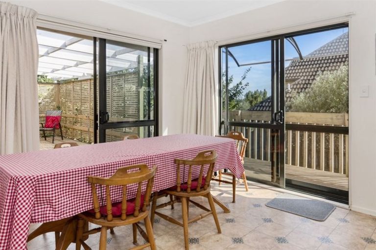 Photo of property in 144 Carlton Street, Bellevue, Tauranga, 3110