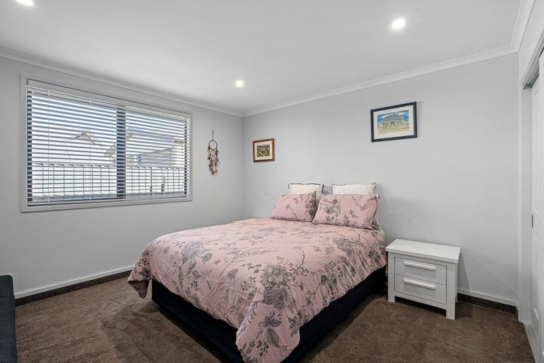 Photo of property in 28 Matthews Crescent, Cromwell, 9310