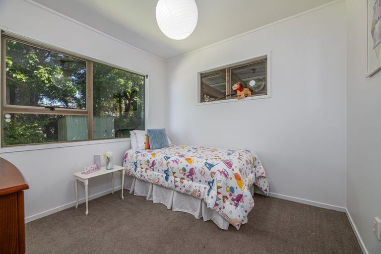 Photo of property in 9 Dundas Place, Henderson, Auckland, 0612