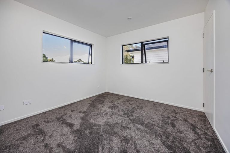 Photo of property in 16e Imrie Avenue, Mangere, Auckland, 2022