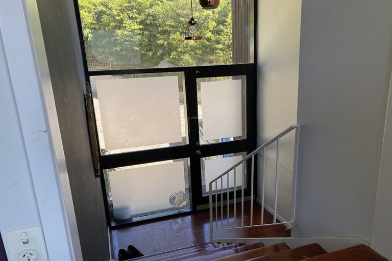 Photo of property in 55a/1 West Lynn Road, Titirangi, Auckland, 0604